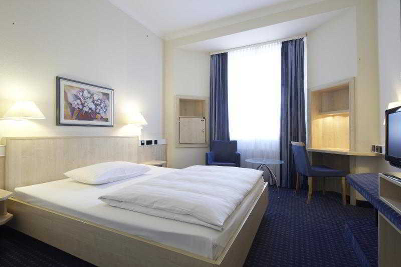 Rugs Hotel Augsburg City Dış mekan fotoğraf